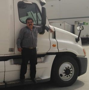 Meet your Posher, Roberto